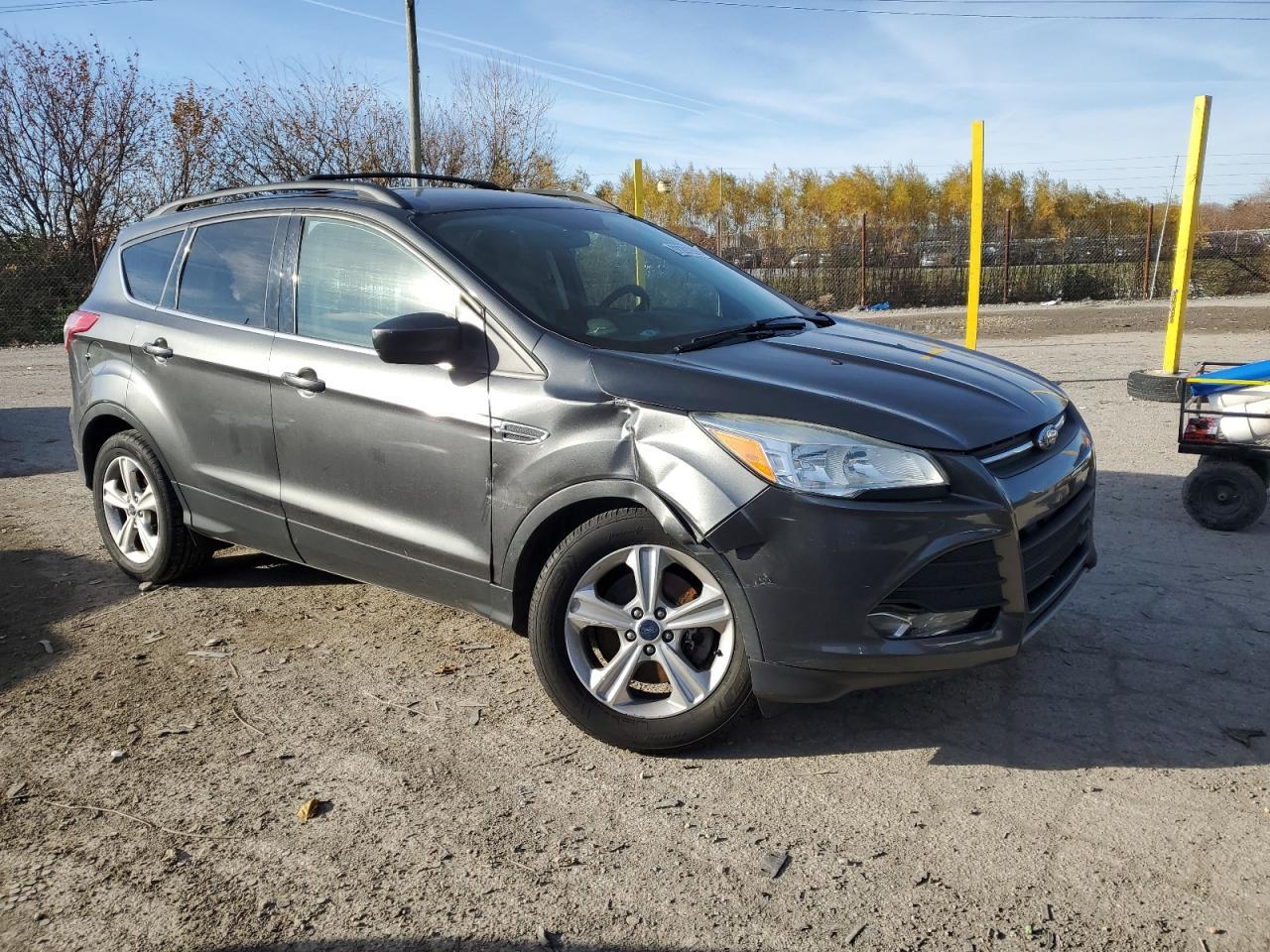 2016 Ford Escape Se - Фото 4