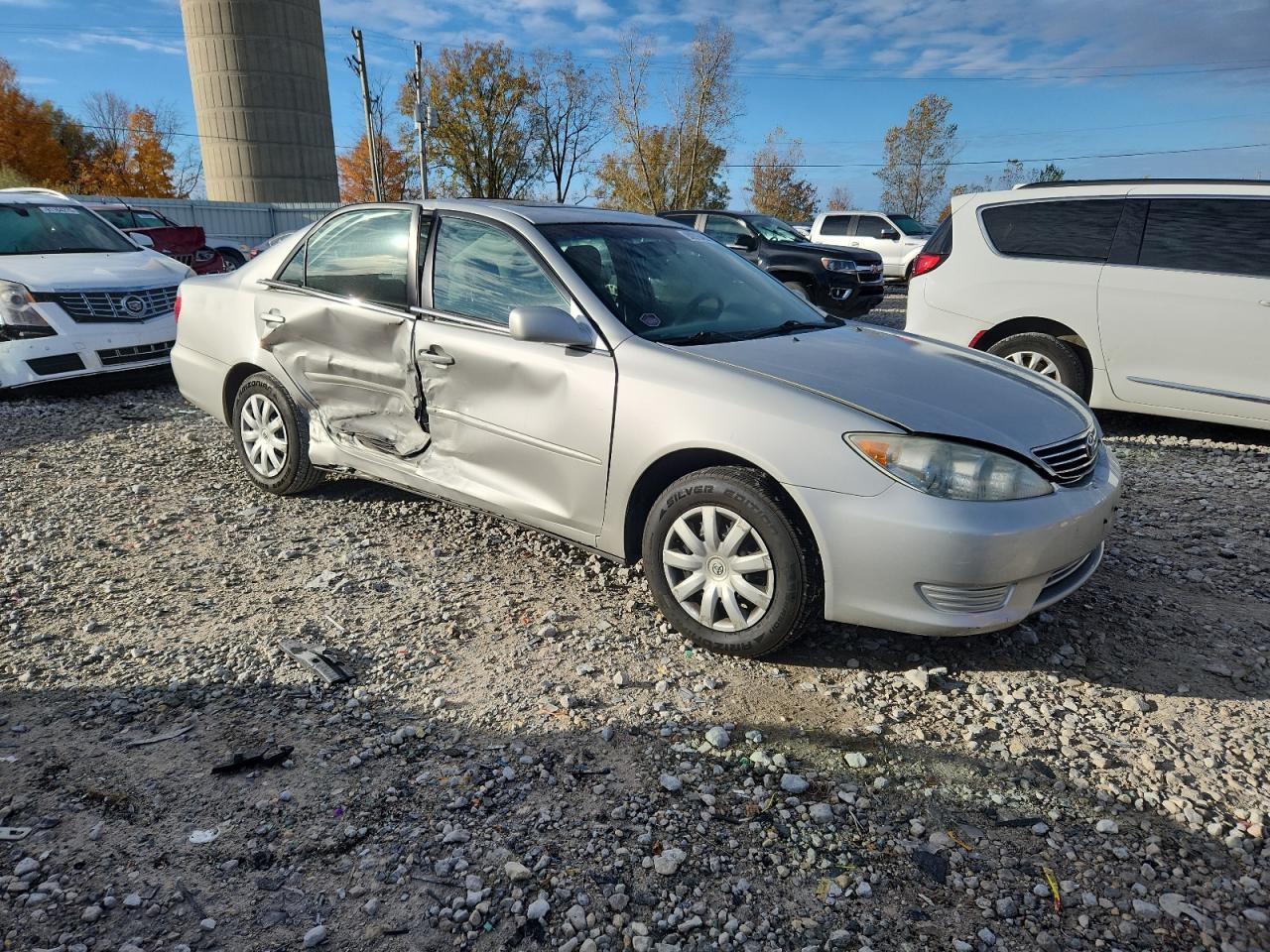 2006 Toyota Camry Le - Image 4