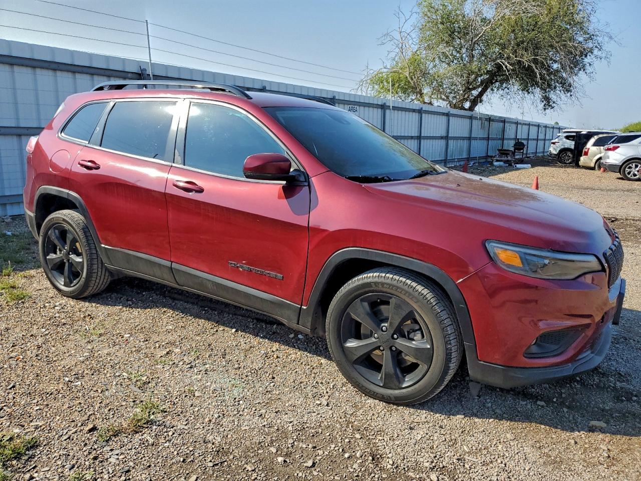 2021 Jeep Cherokee Latitude Plus - Image 4