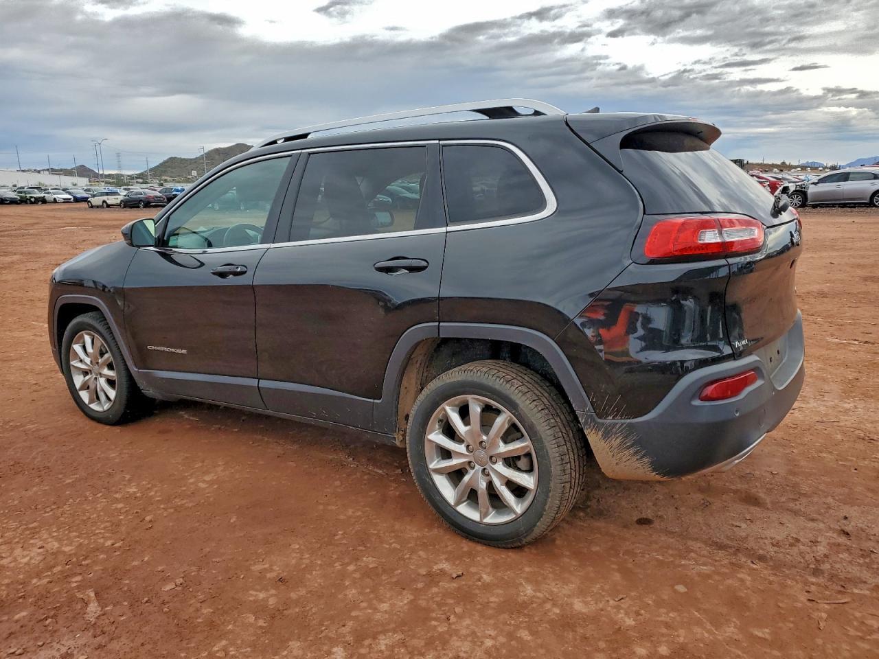 2016 Jeep Cherokee Limited - Image 2