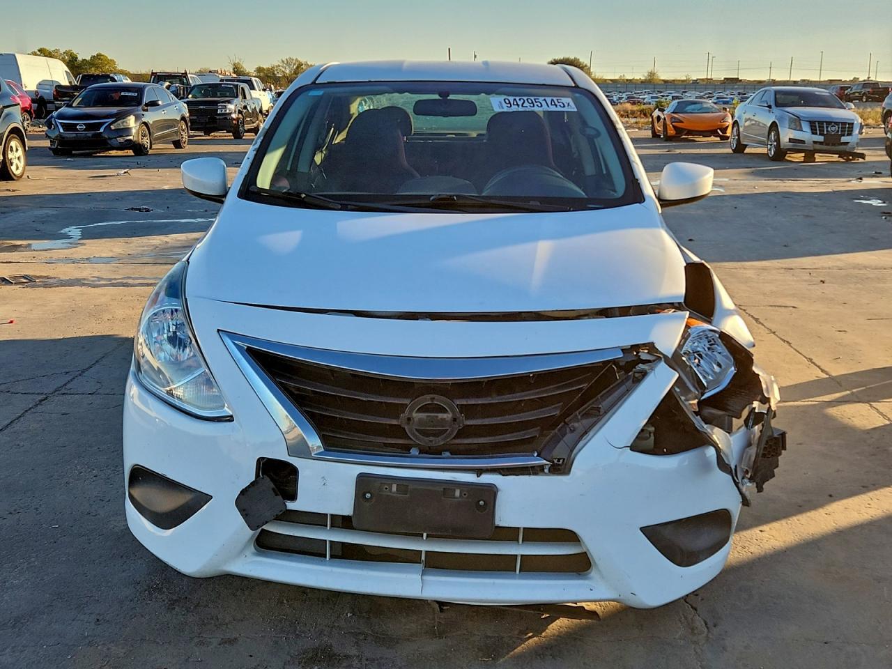 2017 Nissan Versa S - Image 5