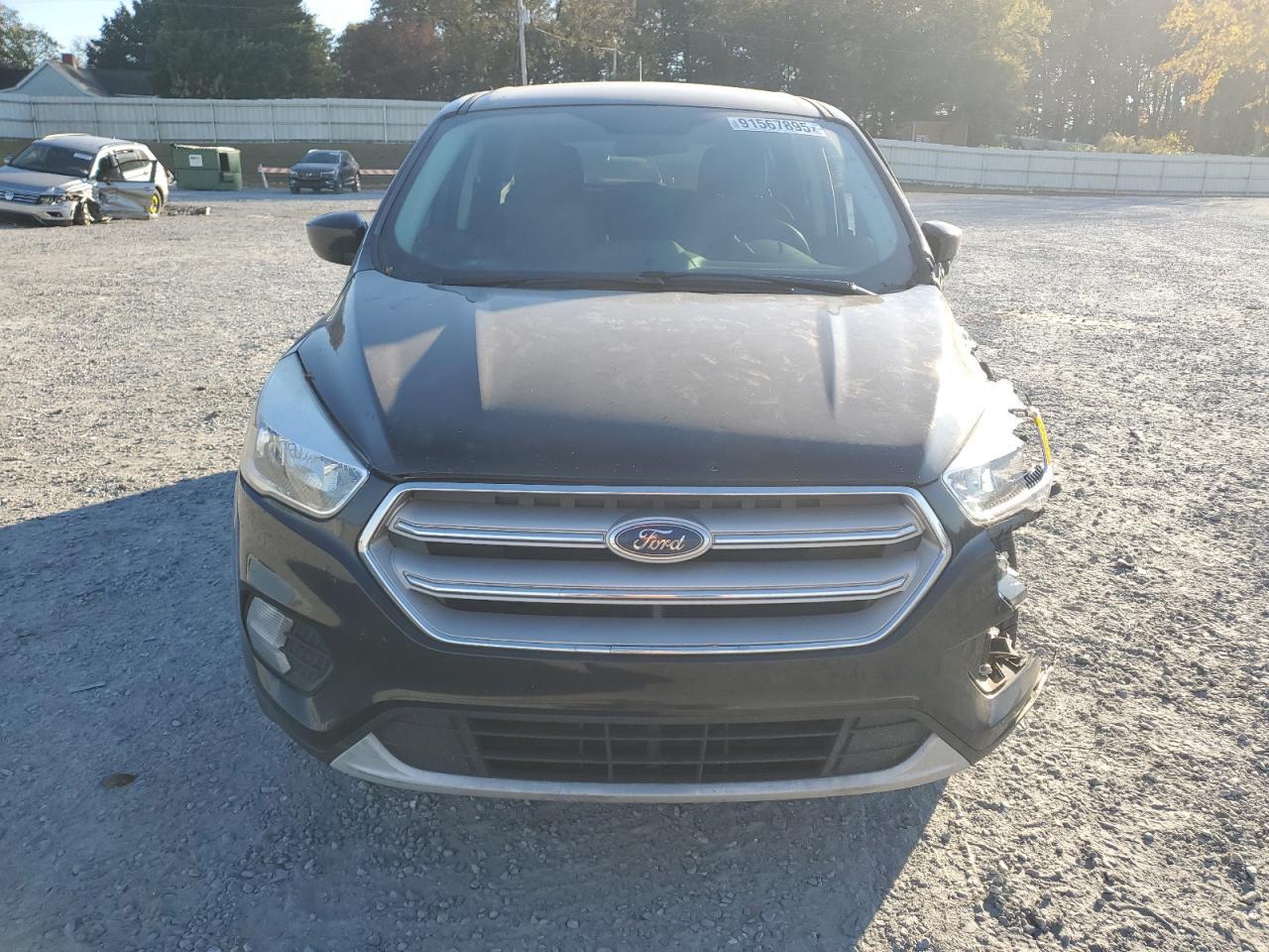 2019 Ford Escape - Фото 5