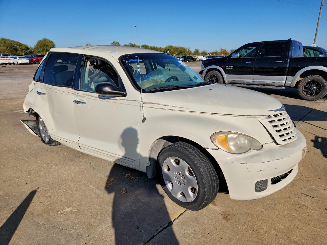 2008 Chrysler Pt Cruiser - Image 4