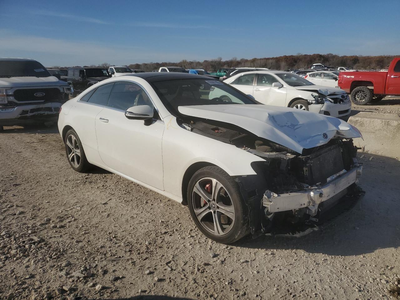 2018 Mercedes-Benz E 400 4Matic - Фото 4