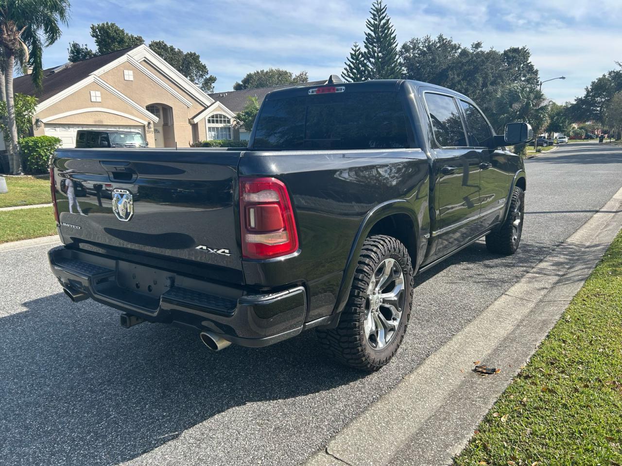 2023 Ram 1500 Limited - Image 4