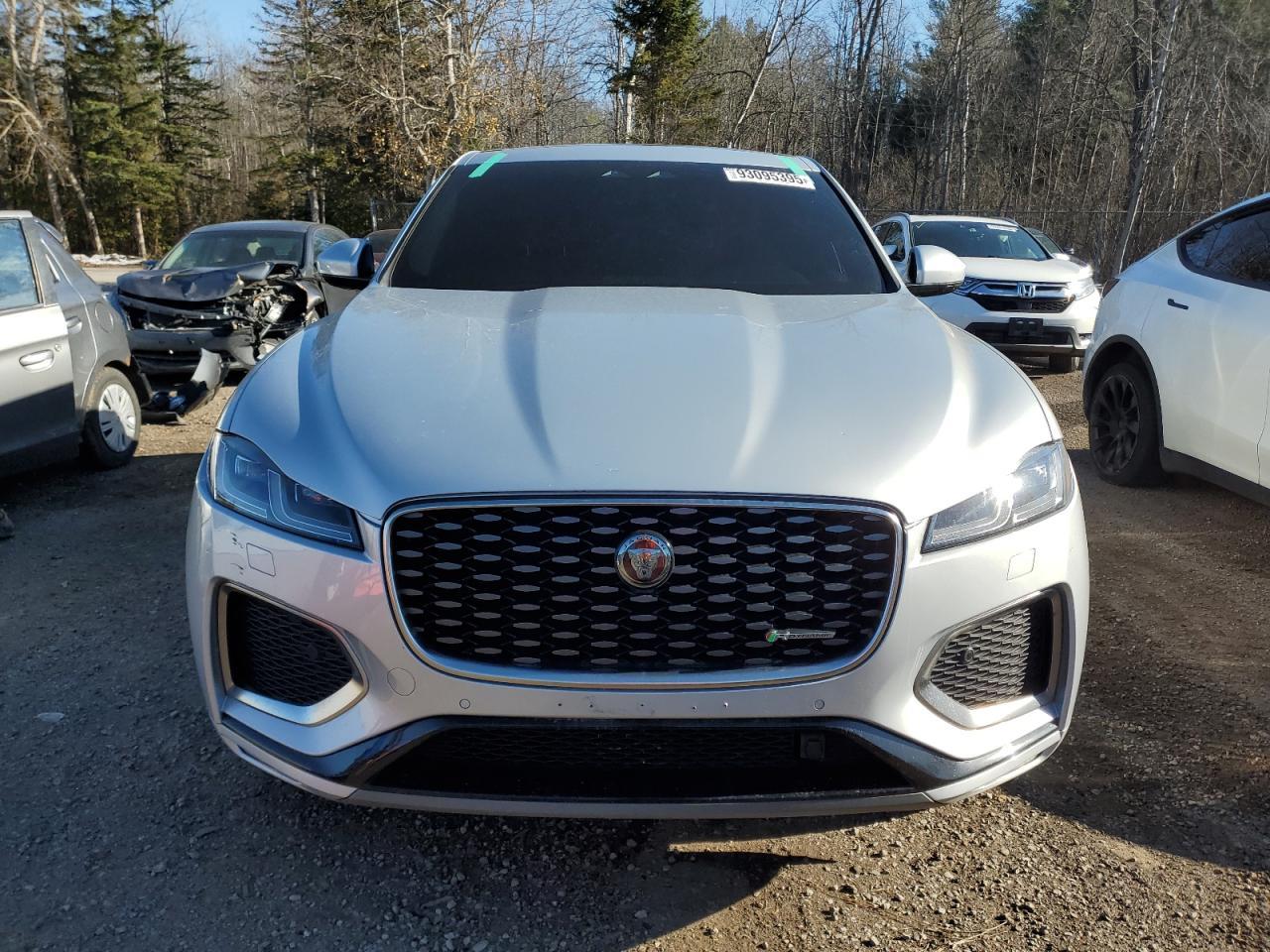 2022 Jaguar F-Pace R-Dynamic S - Фото 5