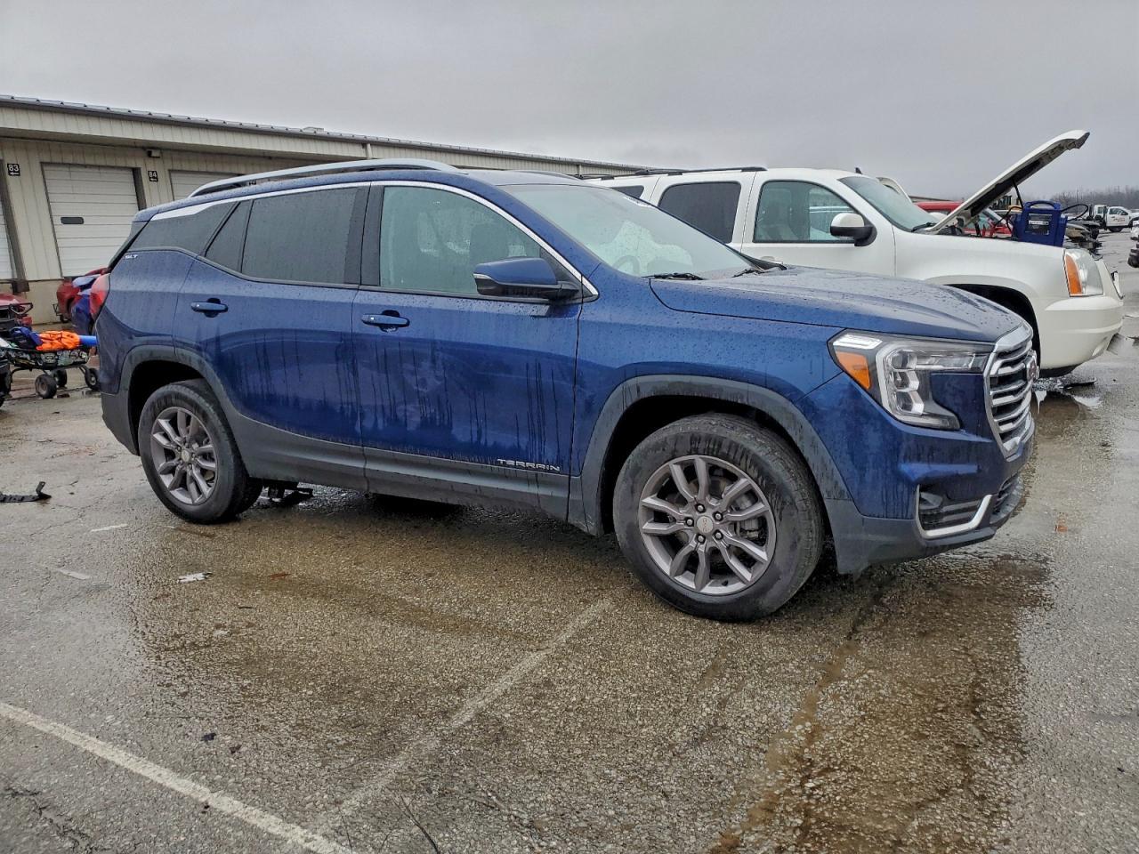 2023 GMC Terrain Slt - Фото 4