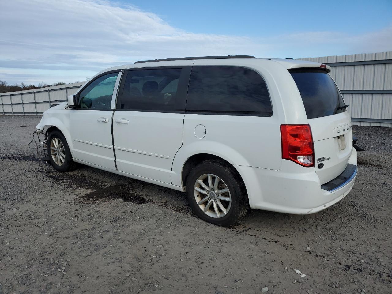 2015 Dodge Grand Caravan Sxt - Фото 2