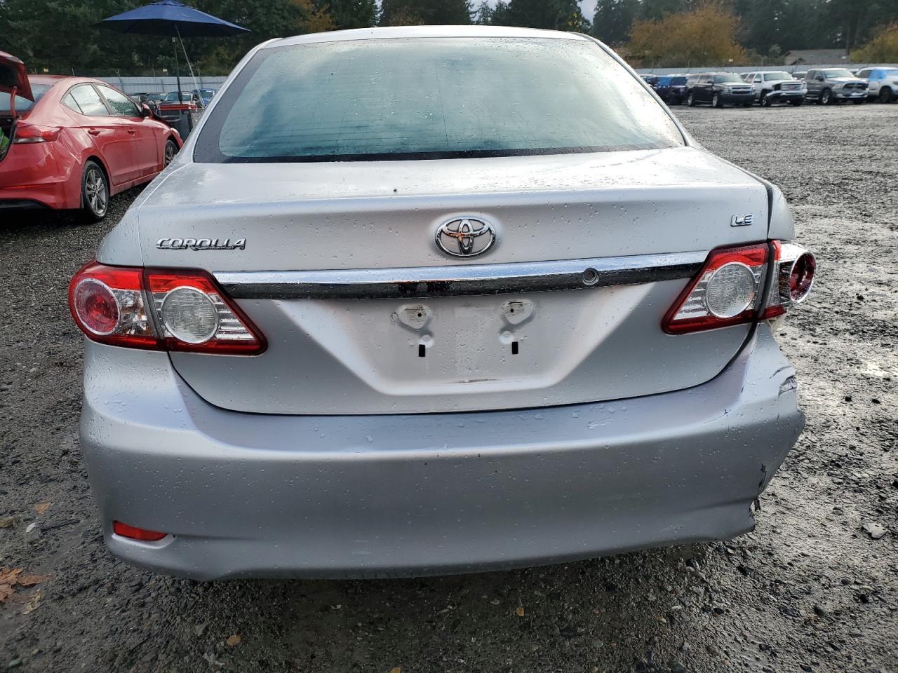 2011 Toyota Corolla Base - Фото 6