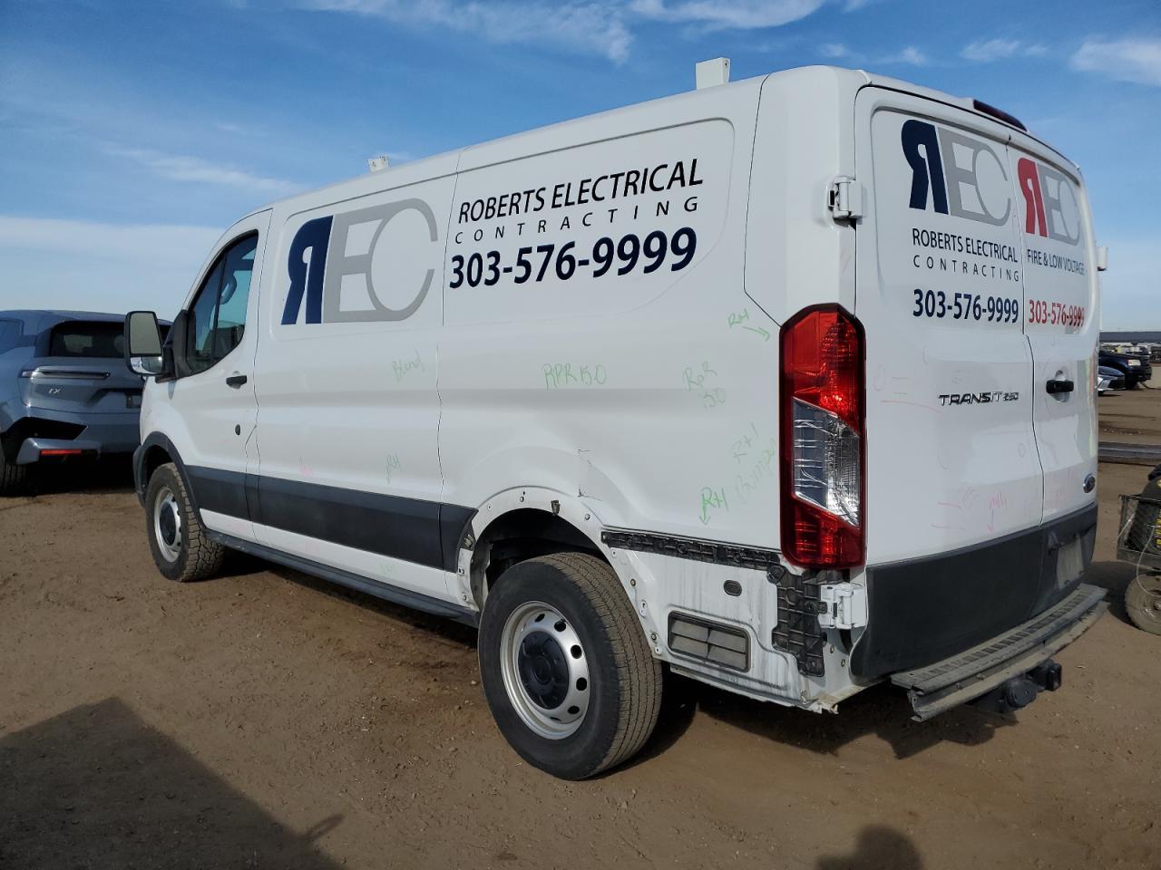 2022 Ford Transit T-250 - Фото 2