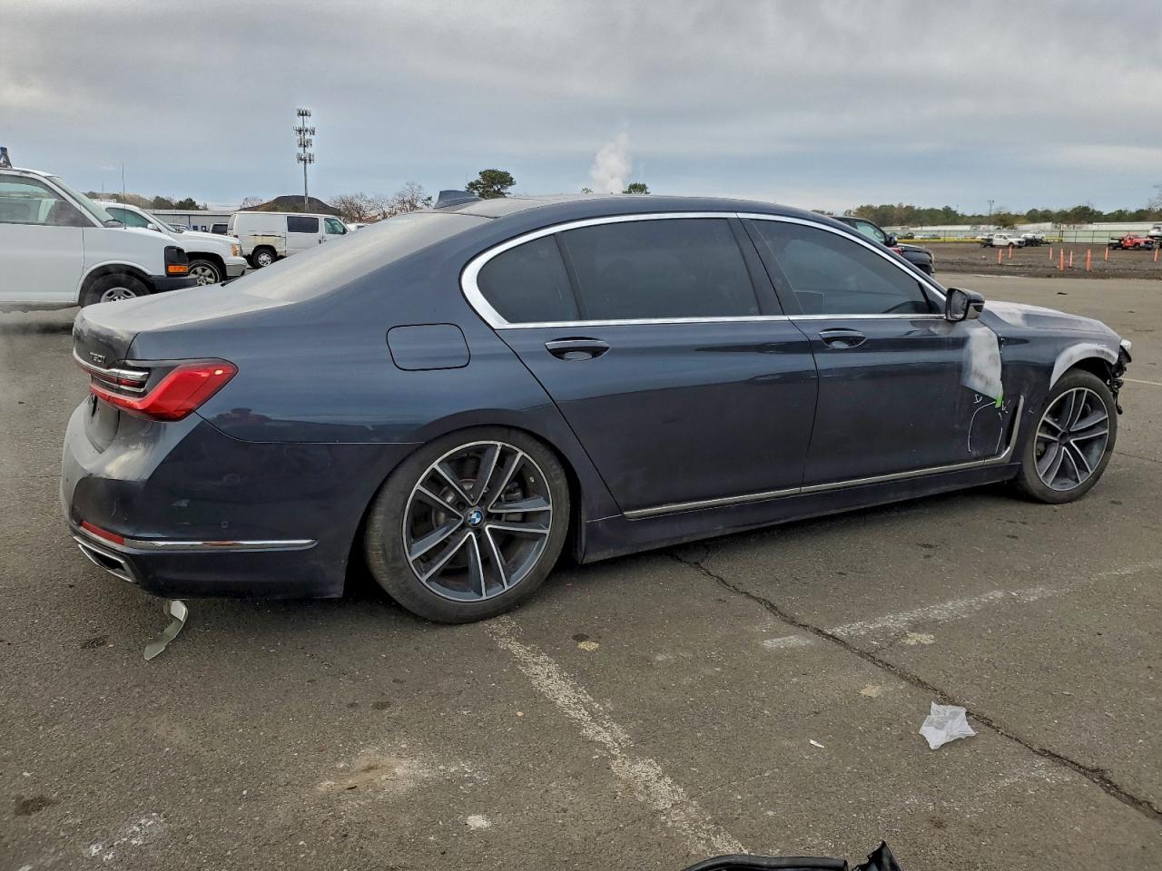 2020 BMW Motorrad 750 - Фото 3