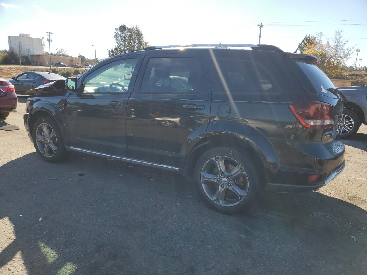 2018 Dodge Journey Crossroad - Фото 2