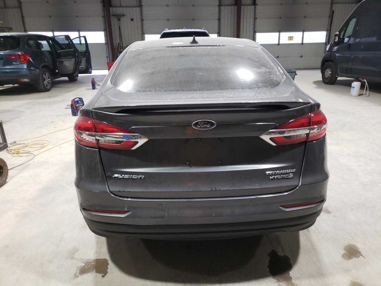 2019 Ford Fusion Titanium - Фото 6