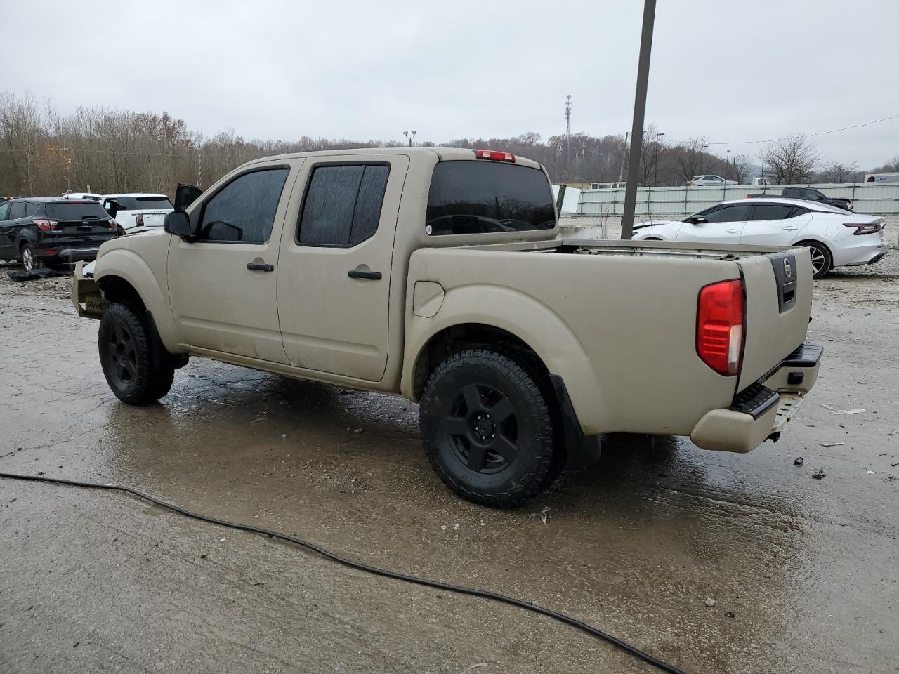 2005 Nissan Frontier Crew Cab Le - Фото 2