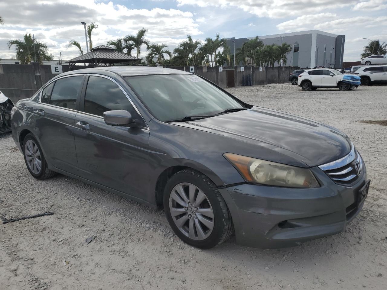 2012 Honda Accord Lx - Image 4