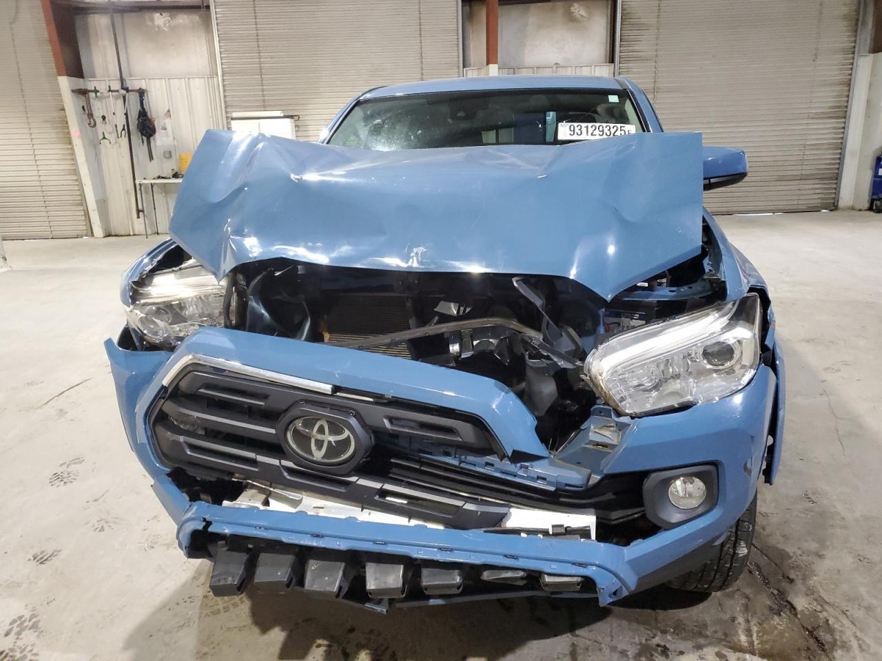2019 Toyota Tacoma - Image 5