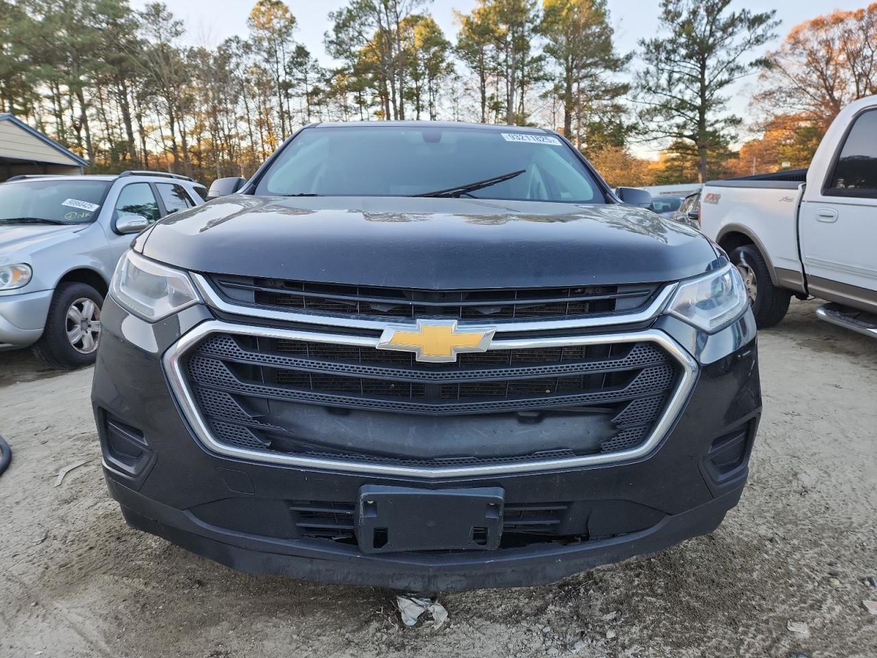 2020 Chevrolet Traverse Ls - Фото 5