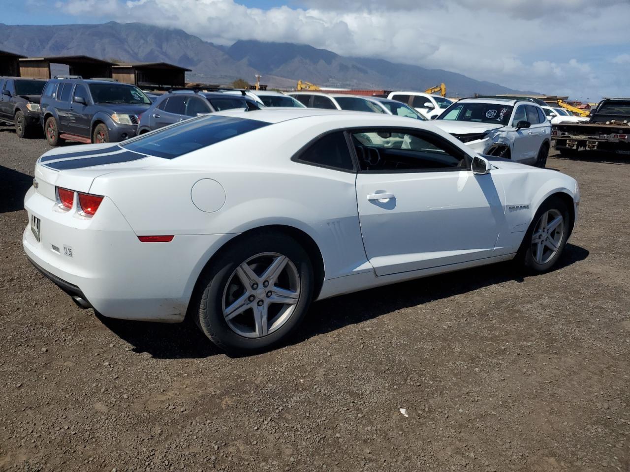 2011 Chev Camaro - Фото 3