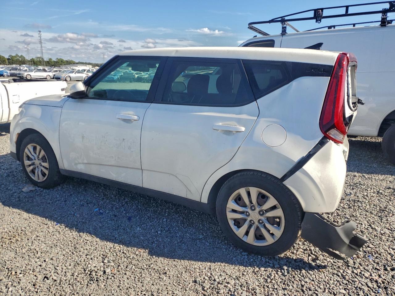 2021 Kia Soul Lx - Image 2