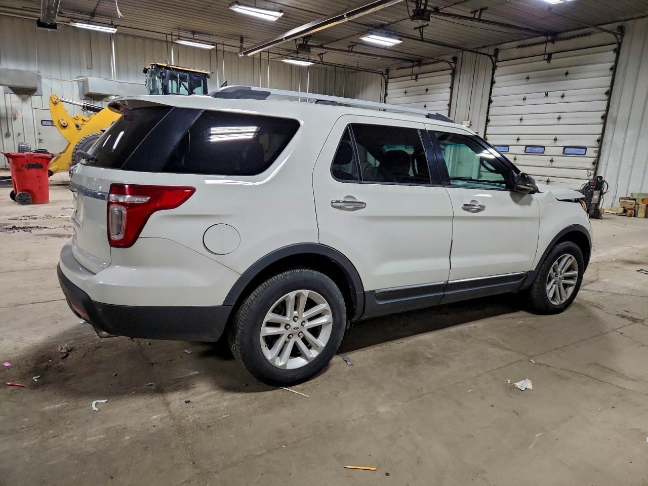 2012 Ford Explorer Xlt - Фото 3