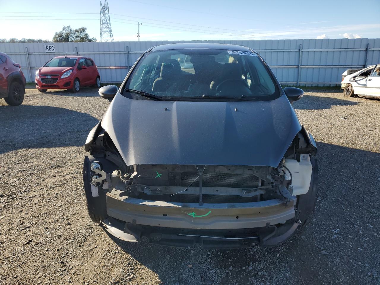 2015 Ford Fiesta Se - Фото 5