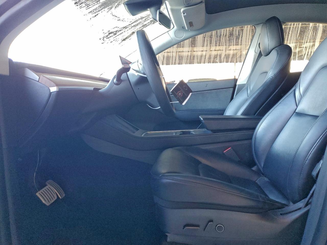 2022 Tesla Model Y - Фото 7