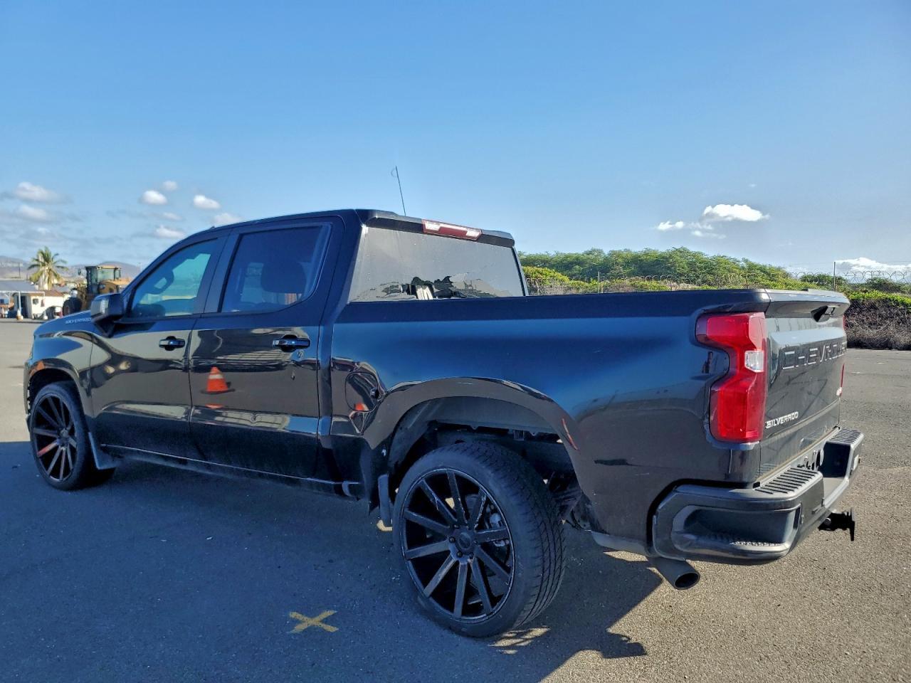 2019 Chevrolet Silverado C1500 Rst - Фото 2