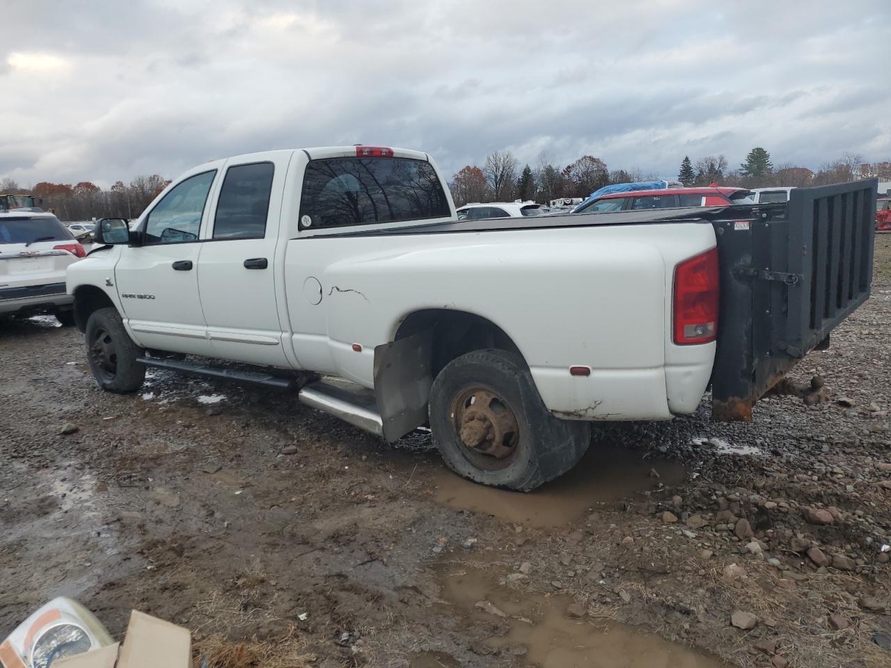2006 Dodge Ram 3500 St - Фото 2