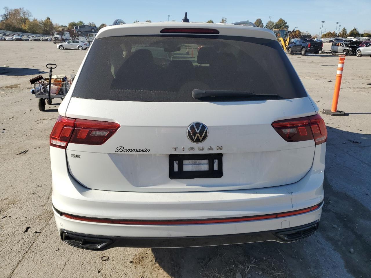 2023 Volkswagen Tiguan Se R-Line Black - Фото 6