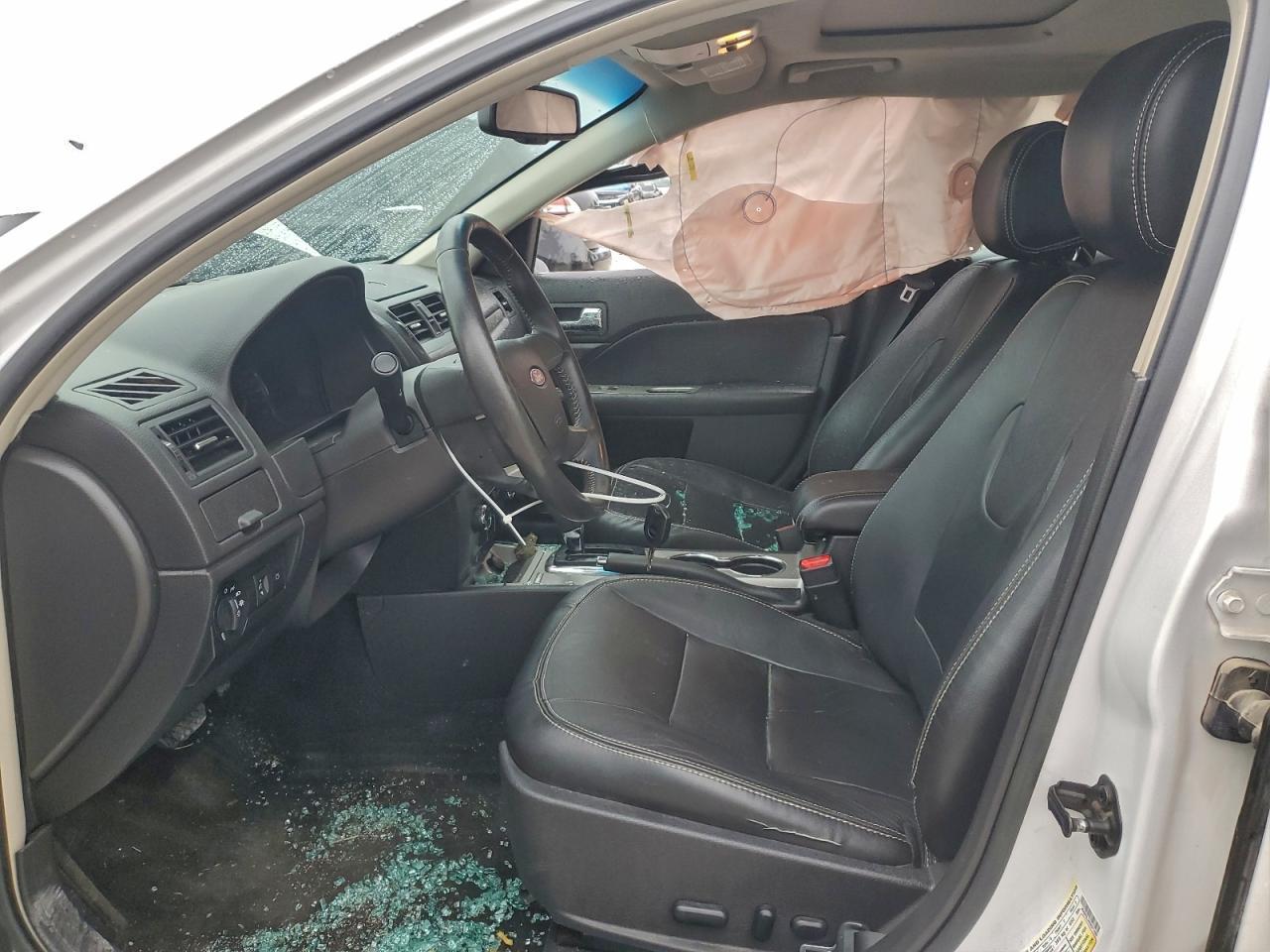 2012 Ford Fusion Hybrid - Image 7