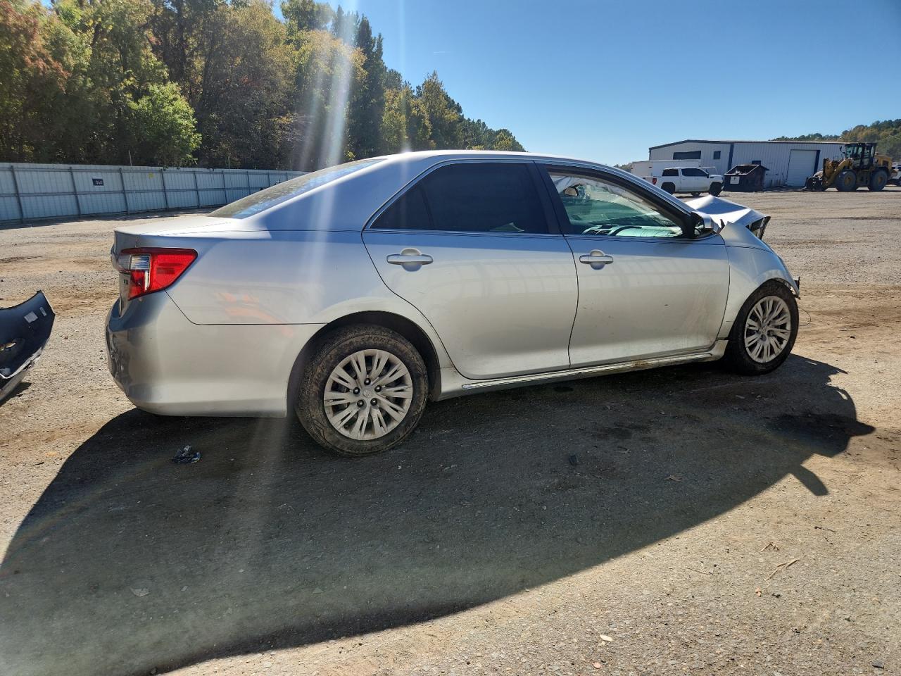 2013 Toyota Camry Le - Image 3