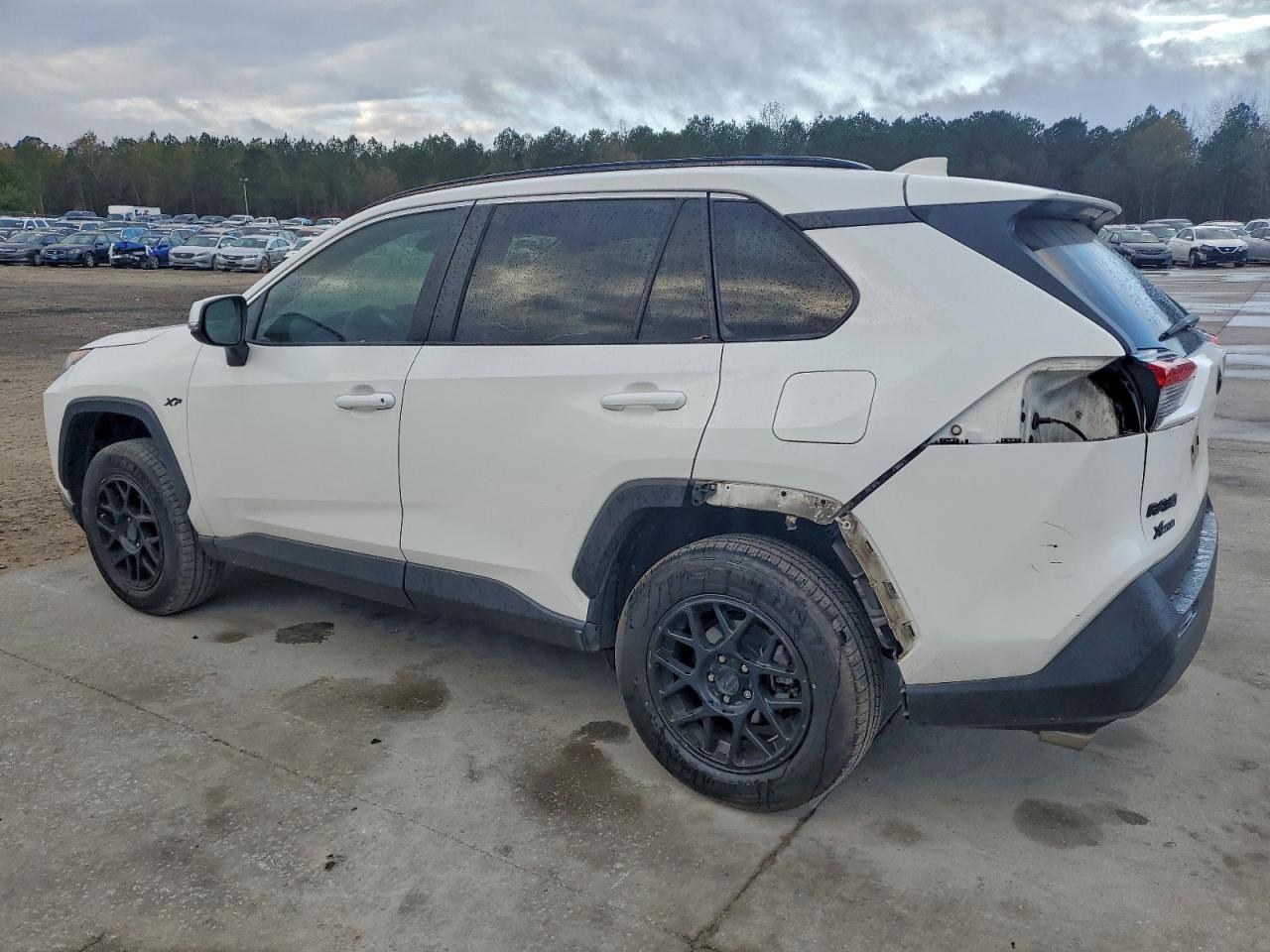 2020 Toyota Rav4 Xle - Фото 2