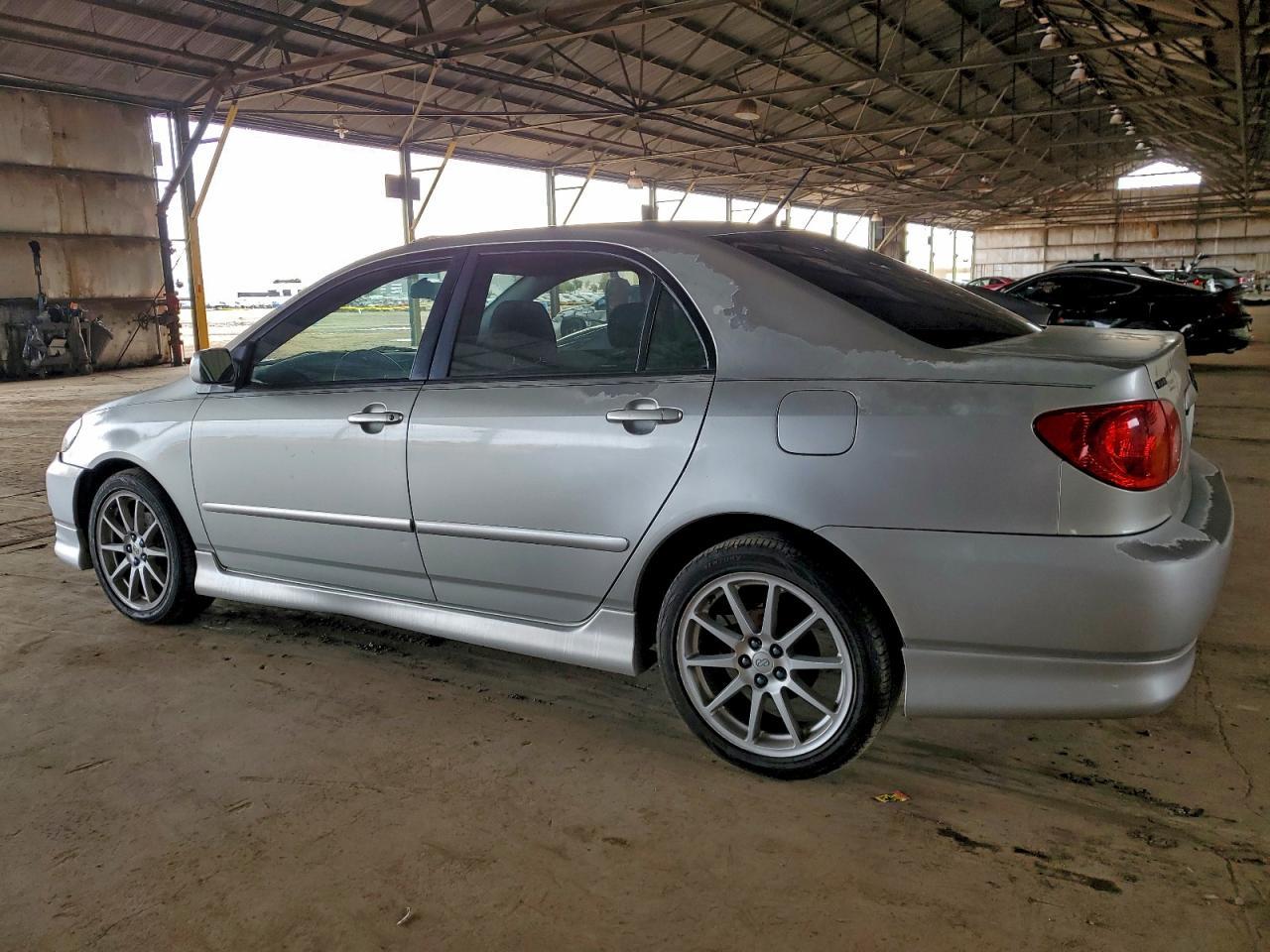 2003 Toyota Corolla Ce - Фото 2