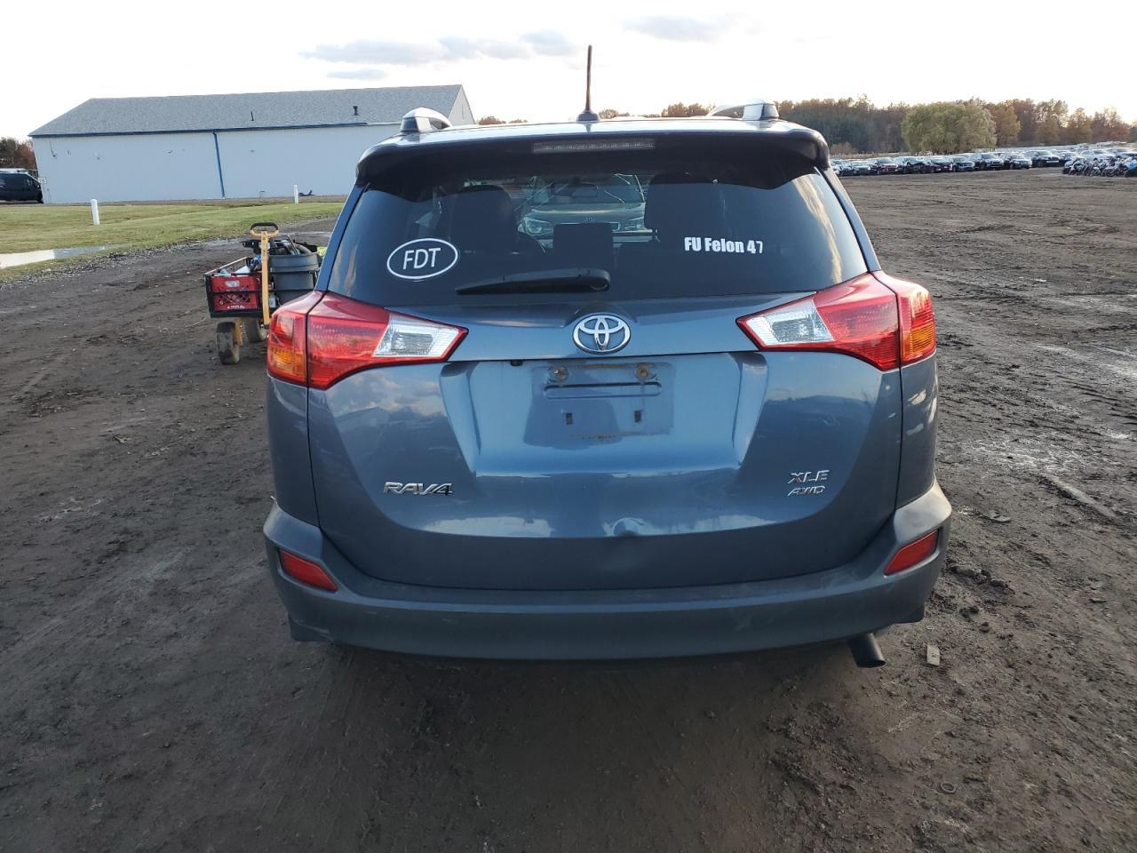 2014 Toyota Rav4 Xle - Image 6