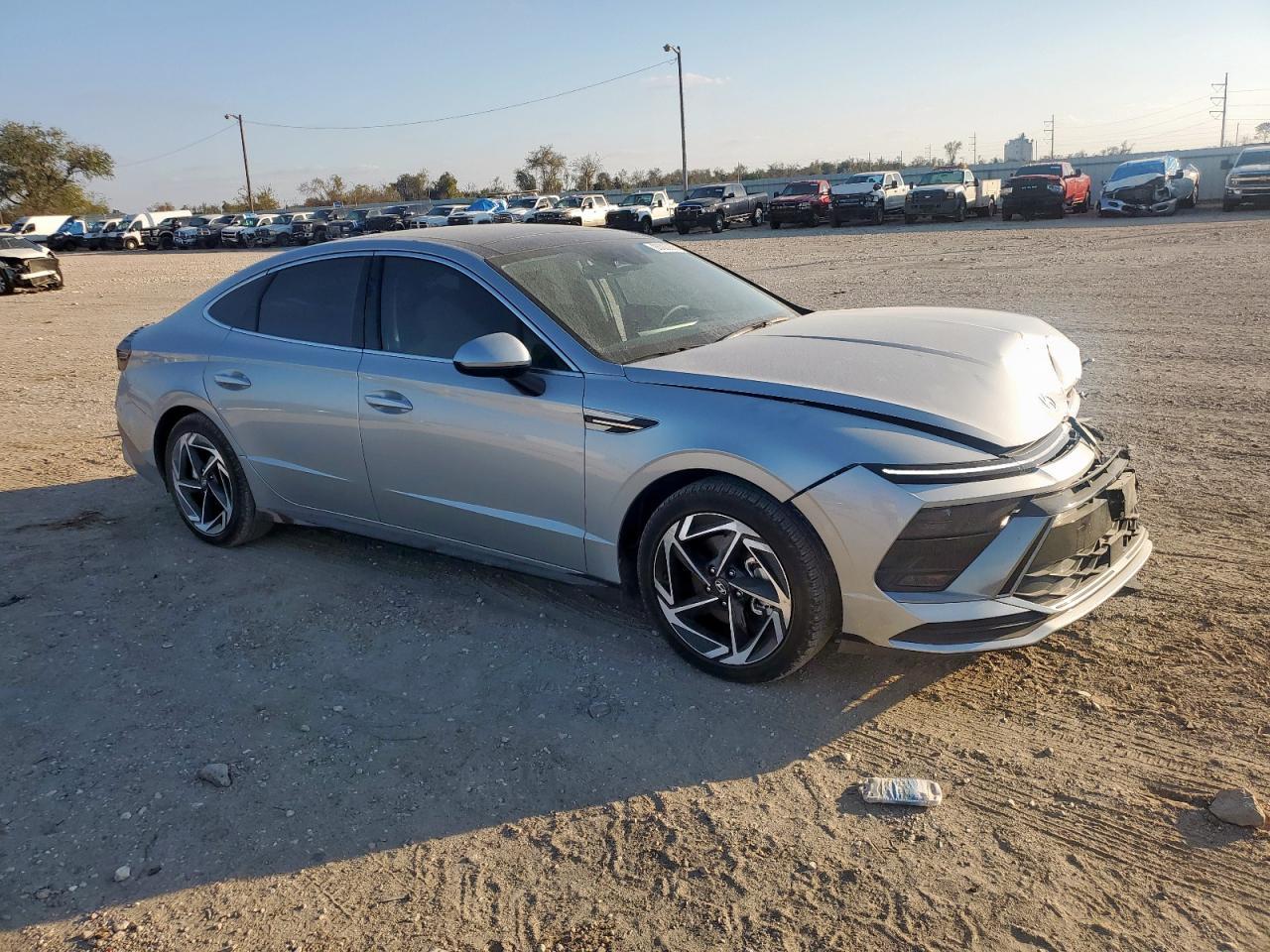 2025 Hyundai Sonata Sel - Image 4