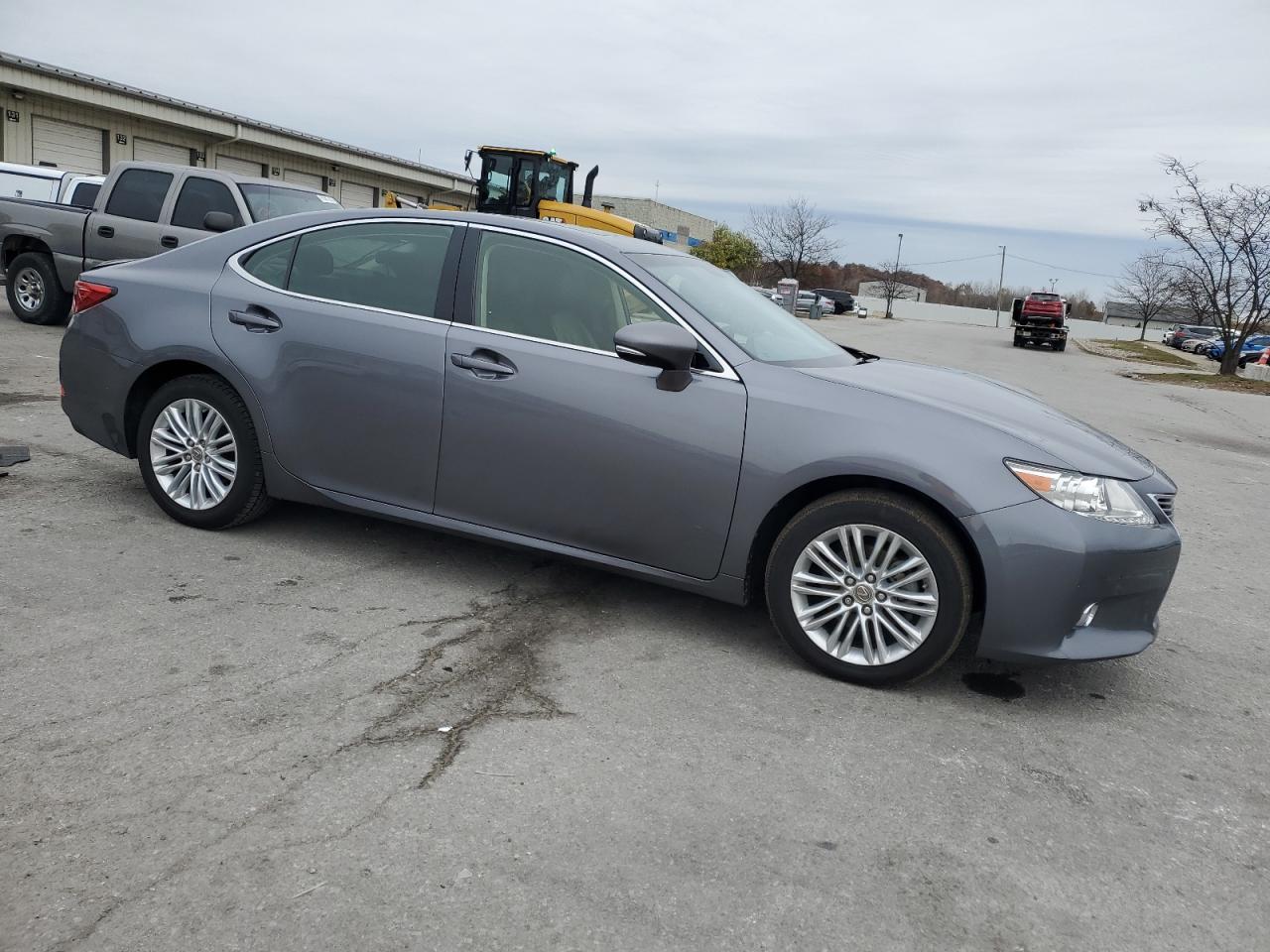 2015 Lexus Es 350 - Image 4