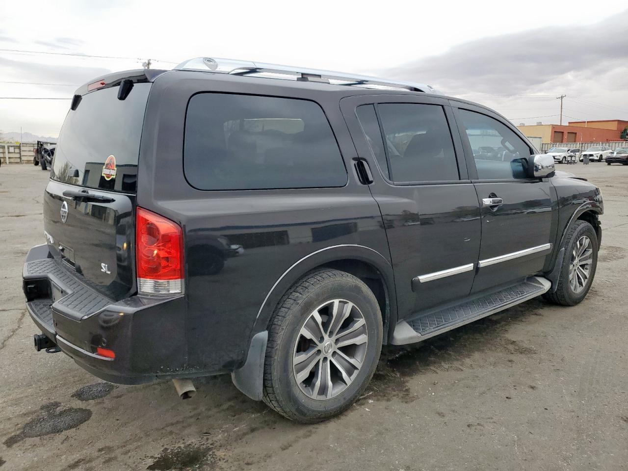 2015 Nissan Armada Sv - Image 3