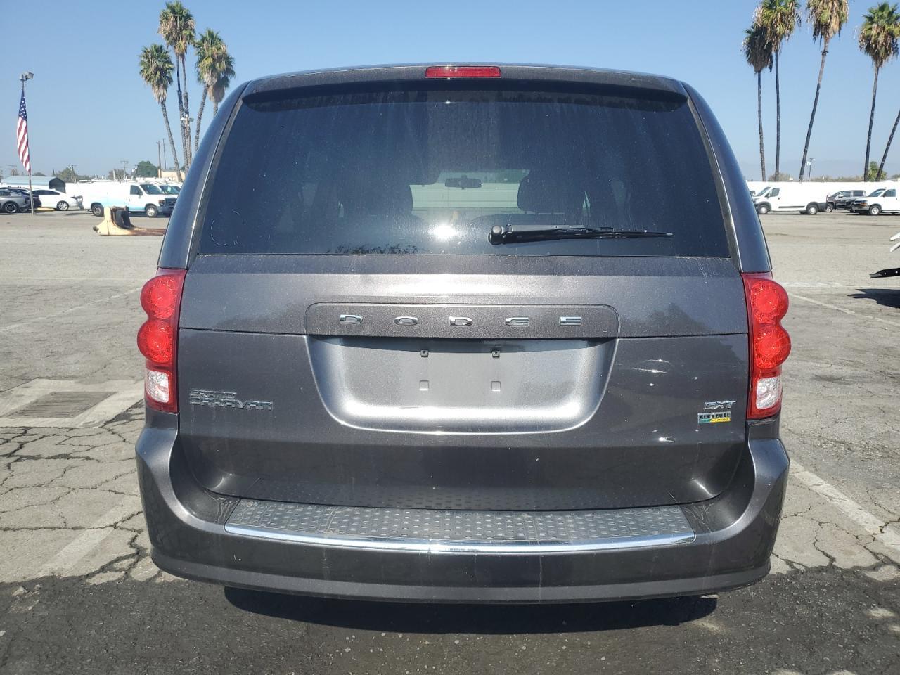 2016 Dodge Grand Caravan Sxt - Фото 6