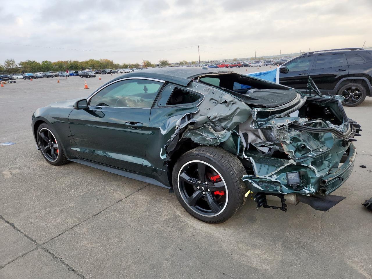 2019 Ford Mustang Bullitt - Фото 2