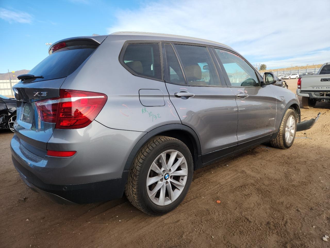 2017 BMW X3 xDrive28I - Фото 3