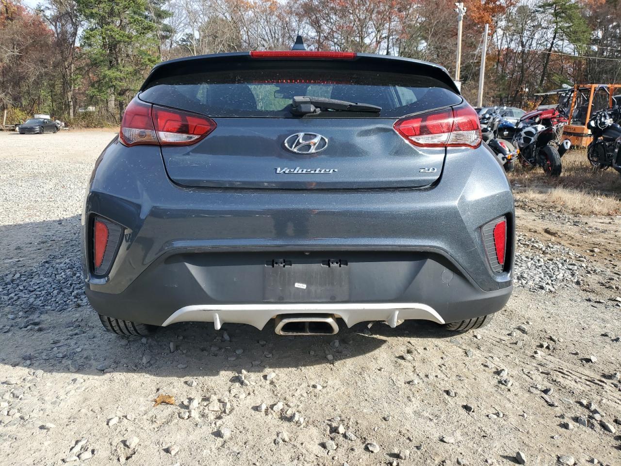 2019 Hyundai Veloster Base - Фото 6