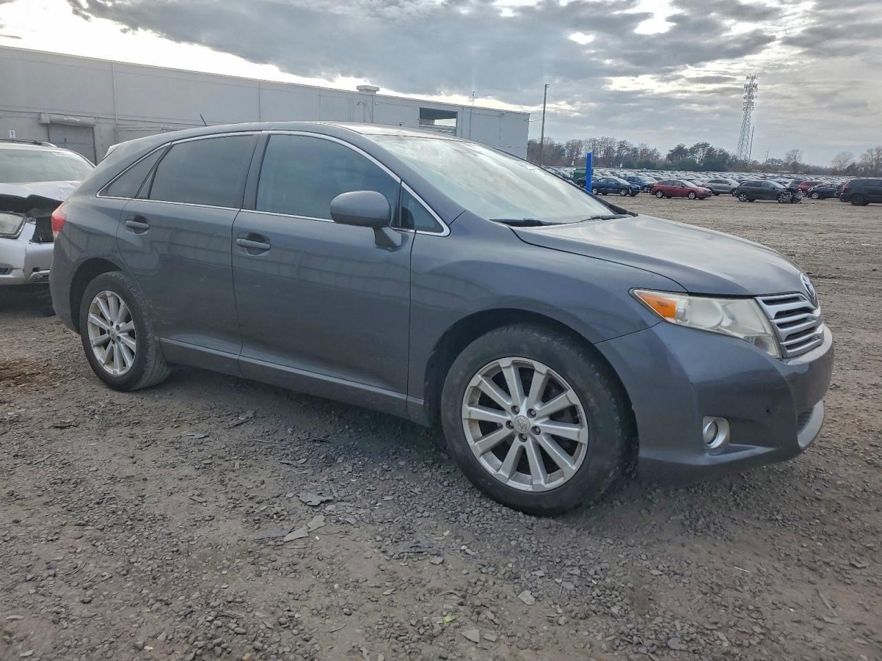 2012 Toyota Venza Le - Фото 4