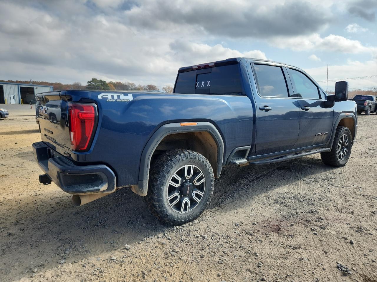 2022 GMC Sierra K2500 At4 - Фото 3