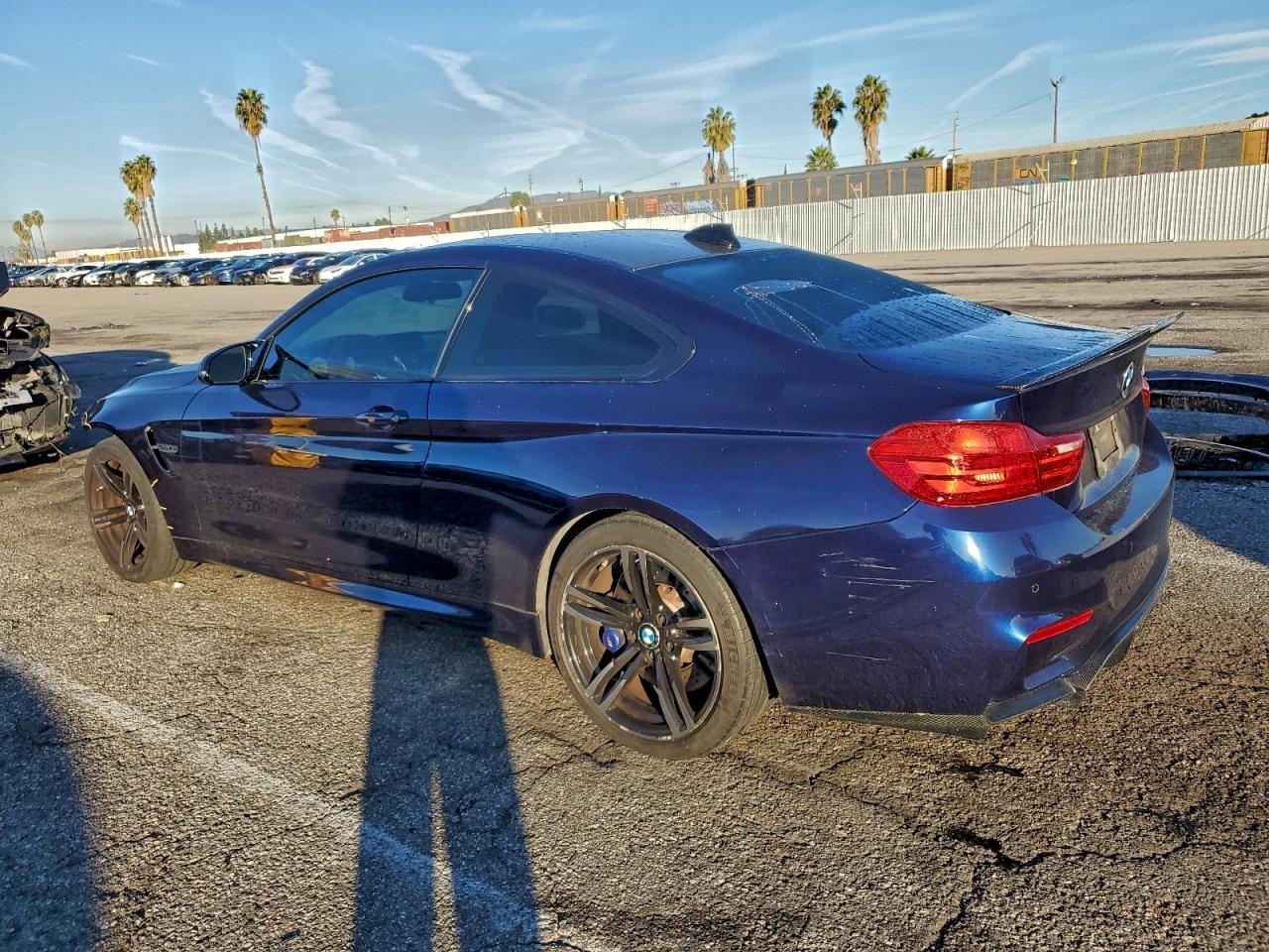 2016 BMW M4 - Фото 2