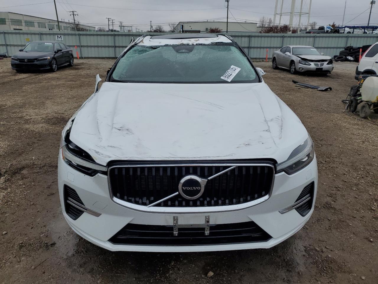 2022 Volvo Xc60 B5 Momentum - Фото 5