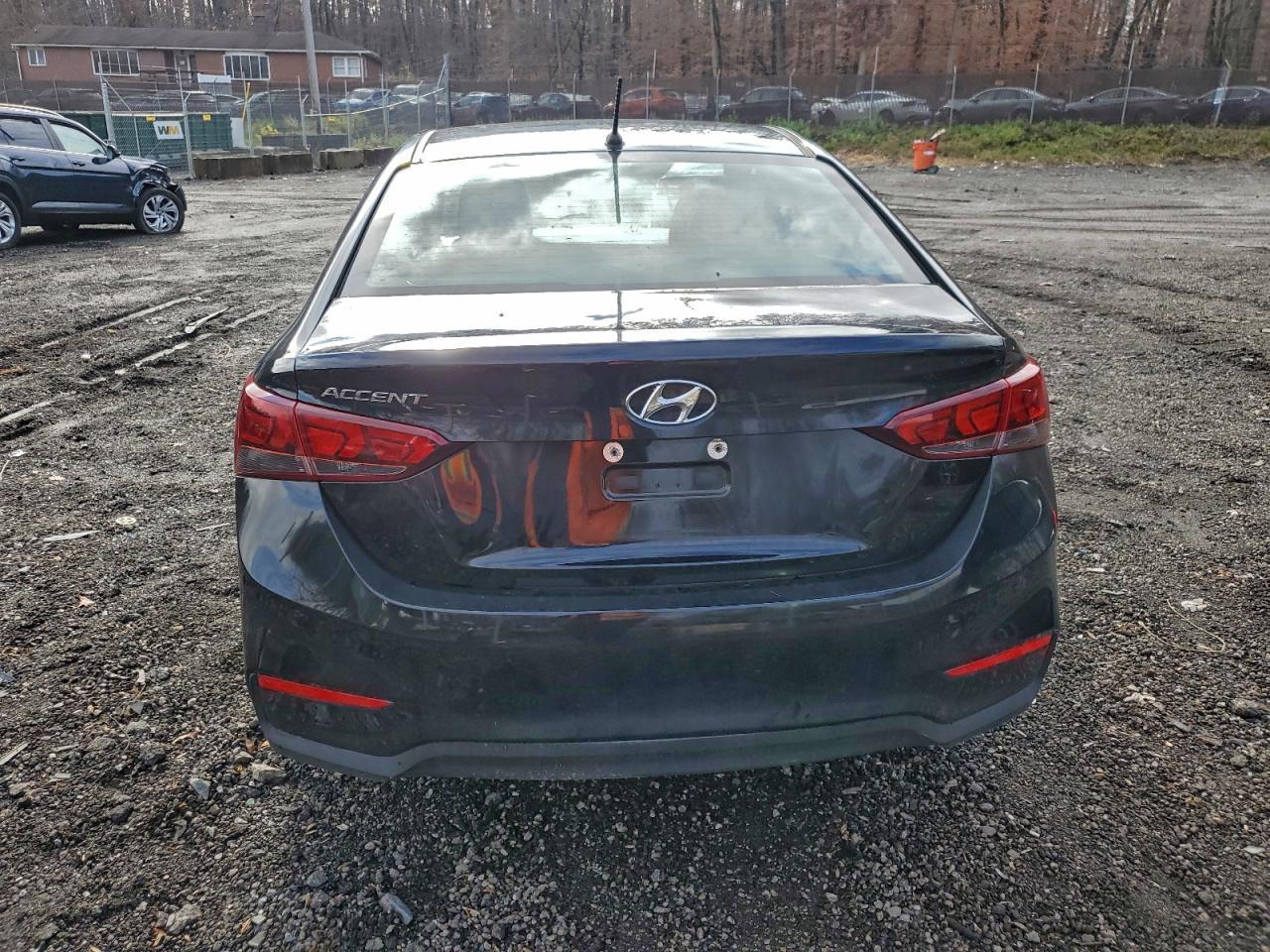 2022 Hyundai Accent Se - Фото 6