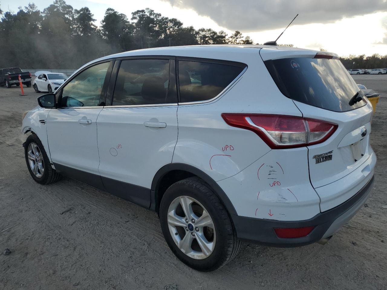 2015 Ford Escape Se - Фото 2