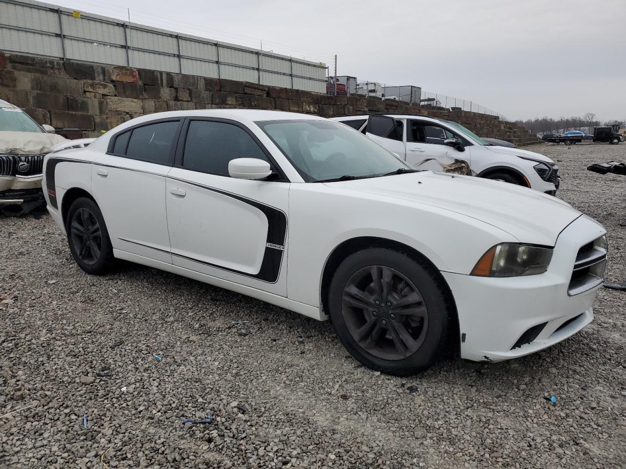 2013 Dodge Charger Sxt - Фото 4