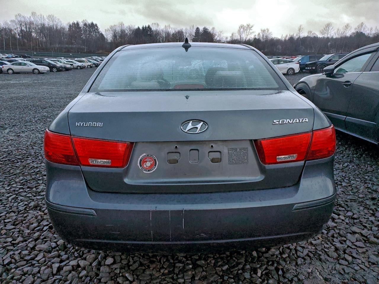 2009 Hyundai Sonata - Image 6