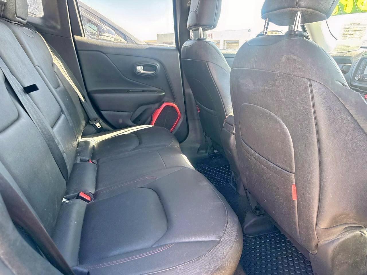 2017 Jeep Renegade Trailhawk - Фото 6